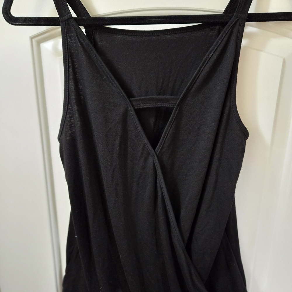 Black tank top from Amazon. Size medium